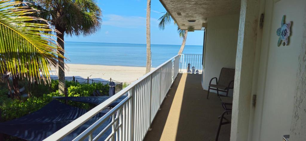 Vanderbilt Beach Resort - 