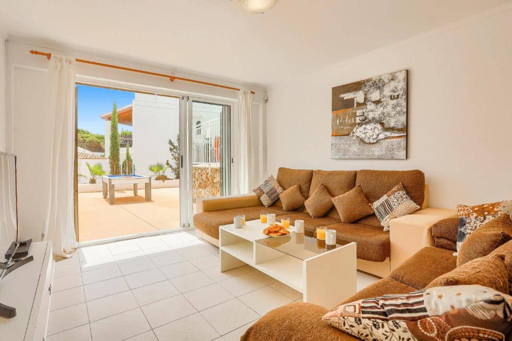 A seating area at Villa Pou Dor by Villa Plus
