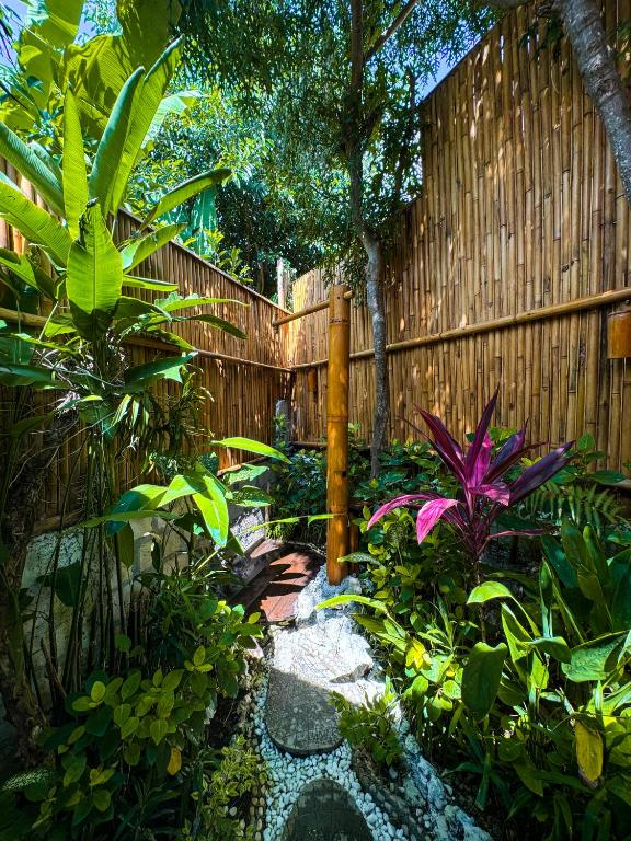 Zahrada ubytování Penida Bambu Green Villas