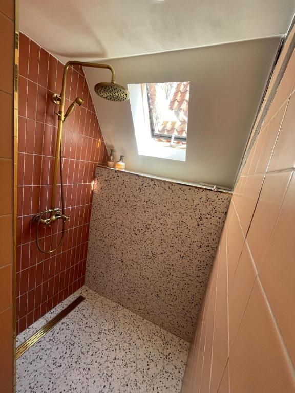 Koupelna v ubytování B&B Suupmarkt