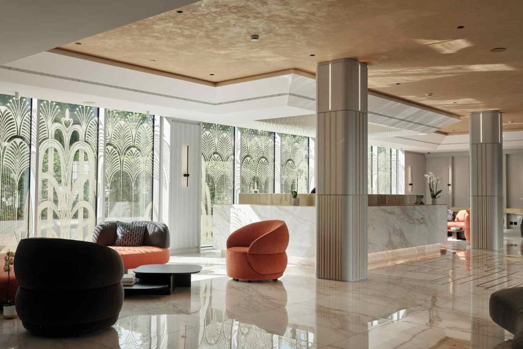 Boutique Hotel Stresa的休息区
