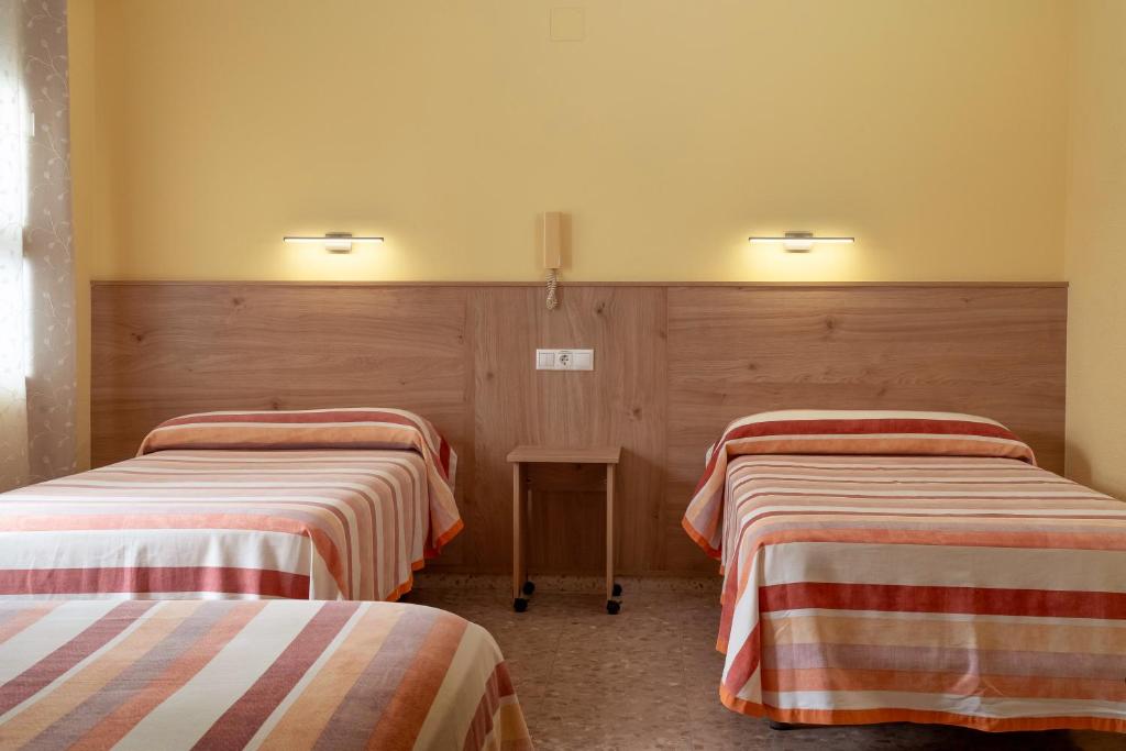 Hotel Borja - Triple Room