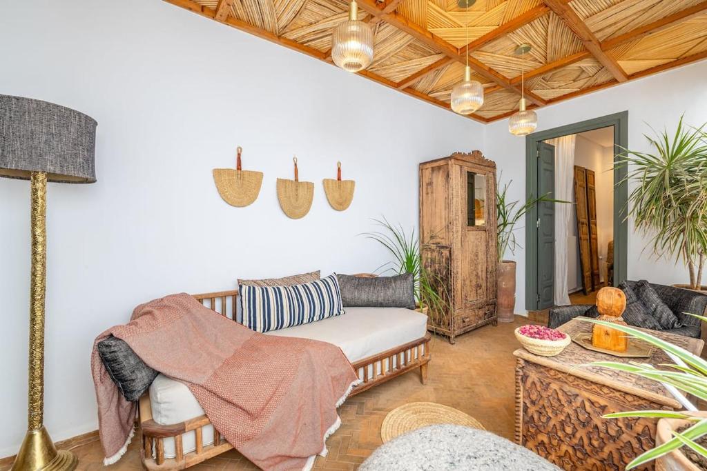 Riad YANNIS — photo 3