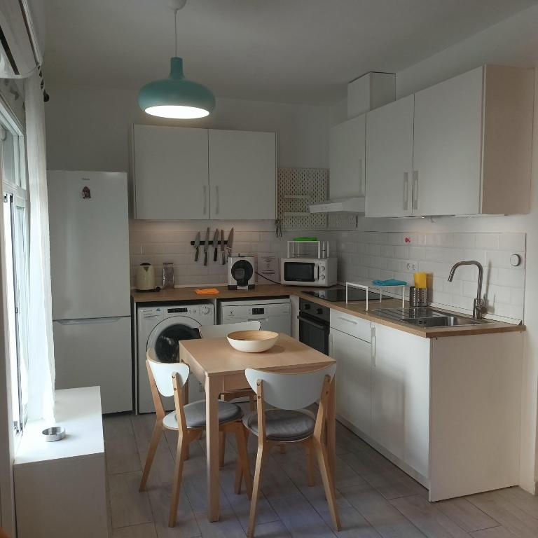 Kuchyň nebo kuchyňský kout v ubytování La Casa de los Viajantes