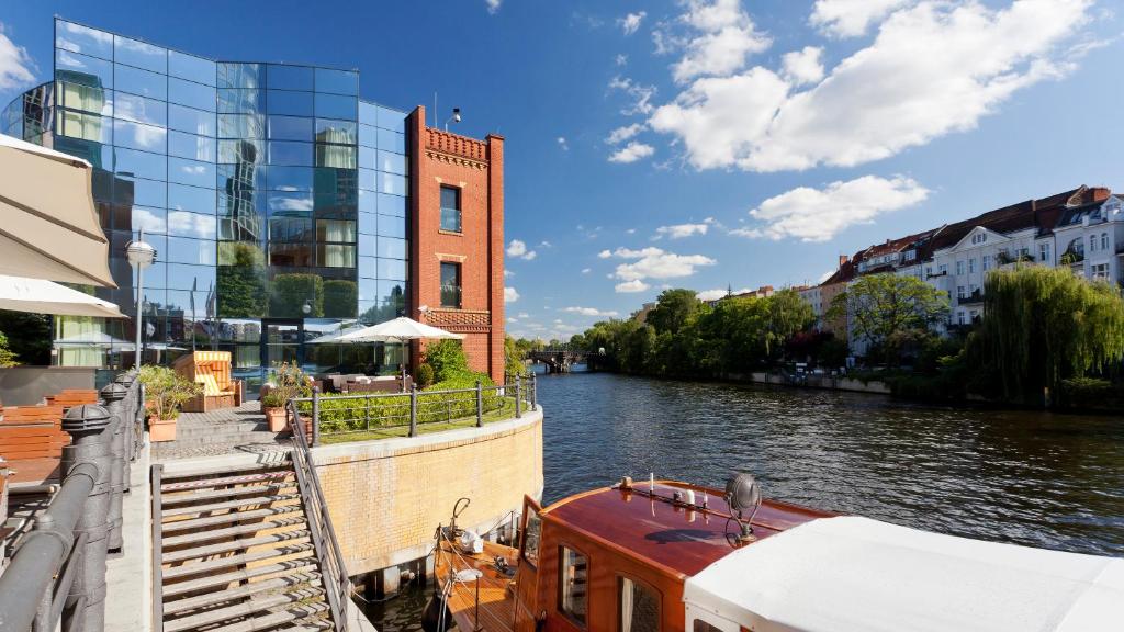 ABION Villa Suites - Resim 23