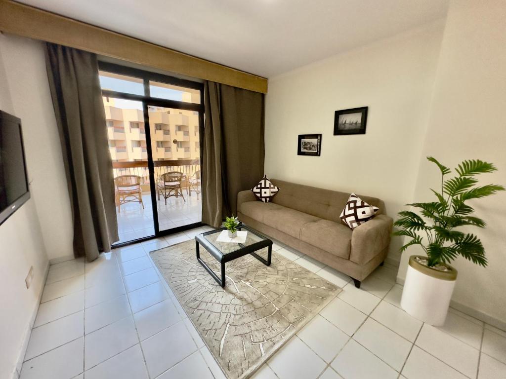 Posezení v ubytování Gaddis Hotel, Suites and Apartments