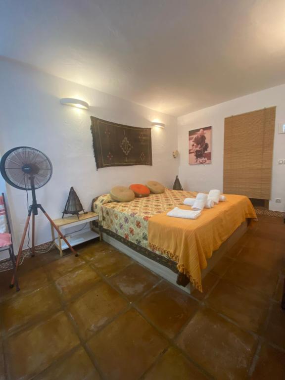 Postel nebo postele na pokoji v ubytování Cuarto encantador rústico
