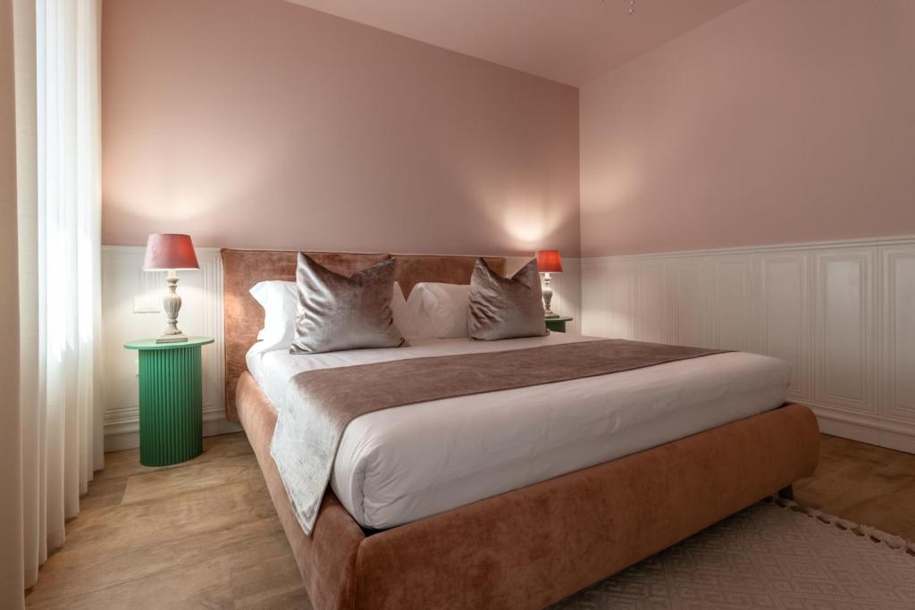Postel nebo postele na pokoji v ubytování MURANO Place - MISTRO - 2 bedrooms