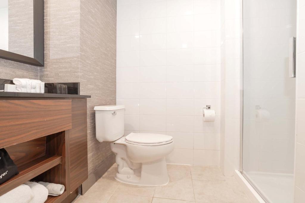 Sandman Signature Toronto Airport Hotel - Resim 45