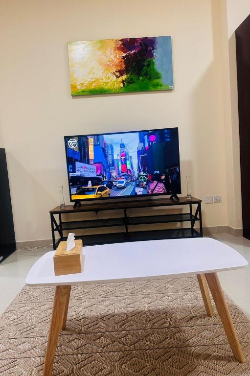 TV a/nebo společenská místnost v ubytování Sweet Home Lagoon View RB 2
