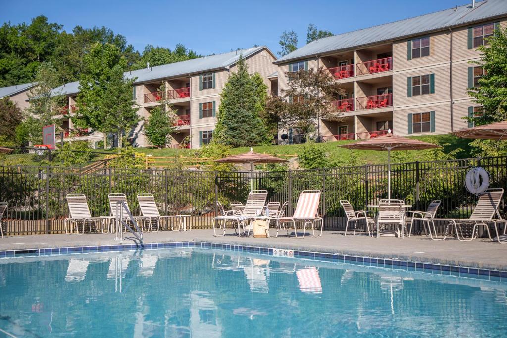 Holiday Inn Club Vacations Oak n Spruce Resort in the Berkshires an IHG Hotel - 