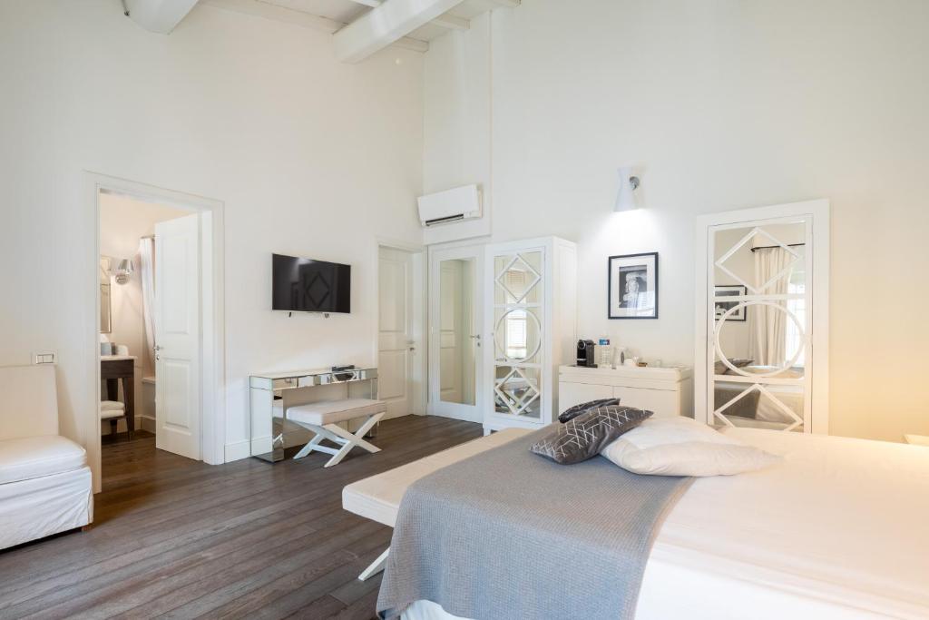 Hall Suites - Junior Suite