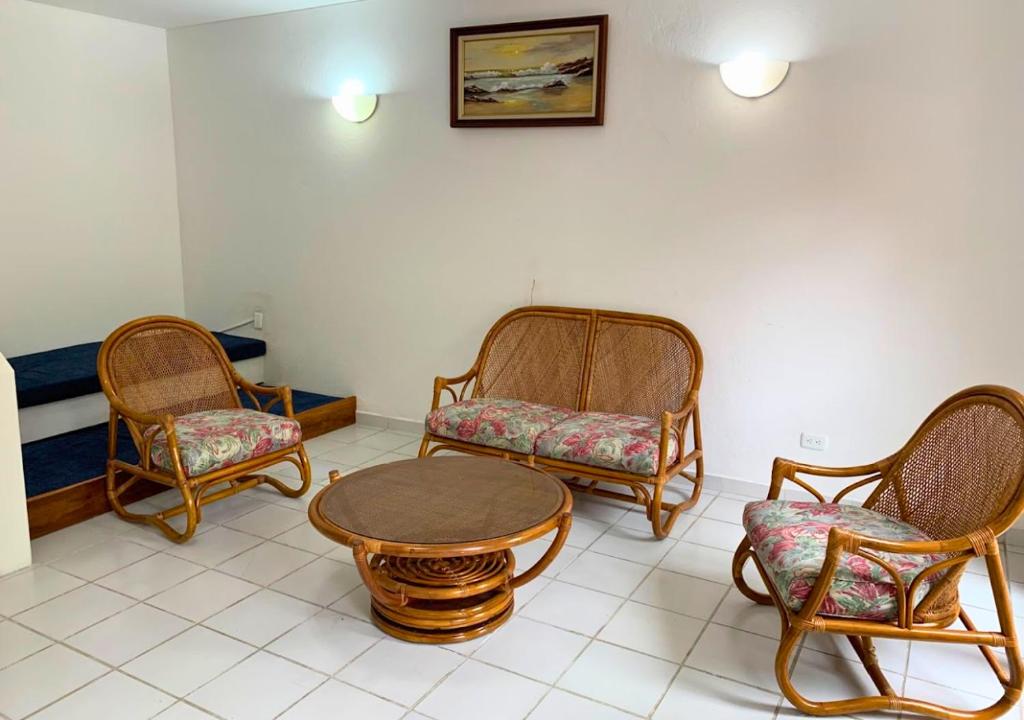 Posezení v ubytování Hermosa Casa de 3 pisos