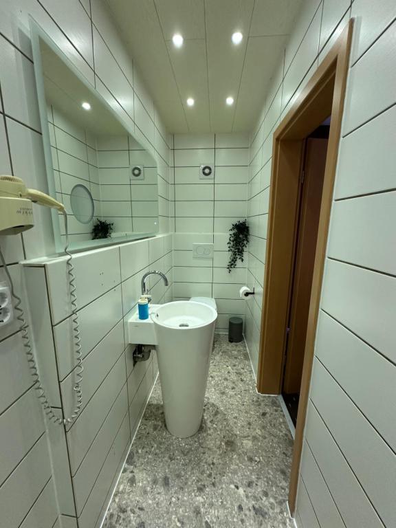 Hotel Holl Beyra - Deluxe Double Room With Balcony