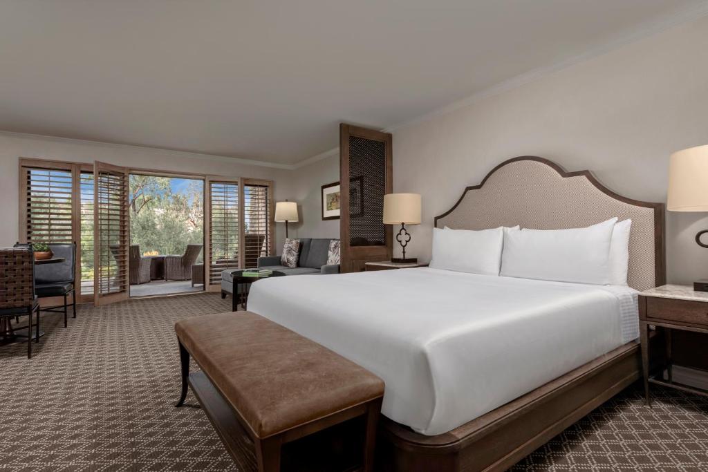 Rancho Bernardo Inn - Deluxe King Studio
