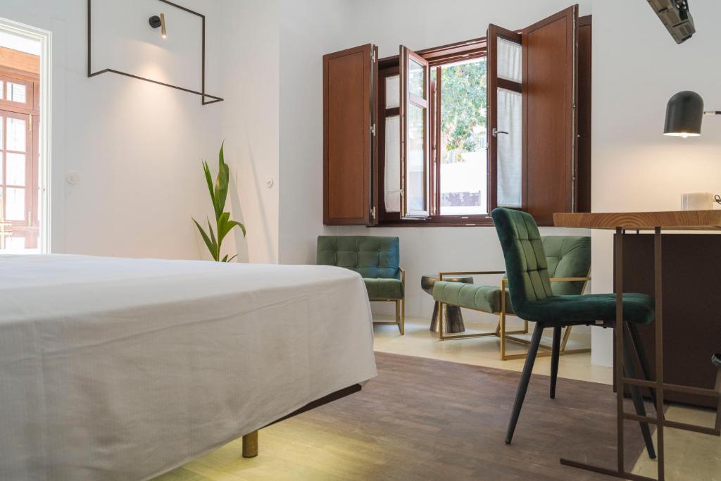 La Moderna Suites - Resim 38