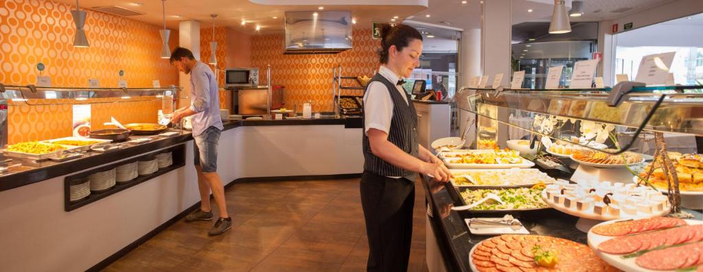 Hotel RH Royal - Recommend for adults - Resim 10