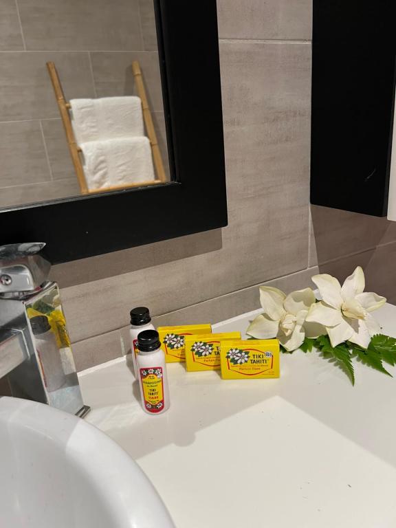 A bathroom at Rupe Rupe Lodge