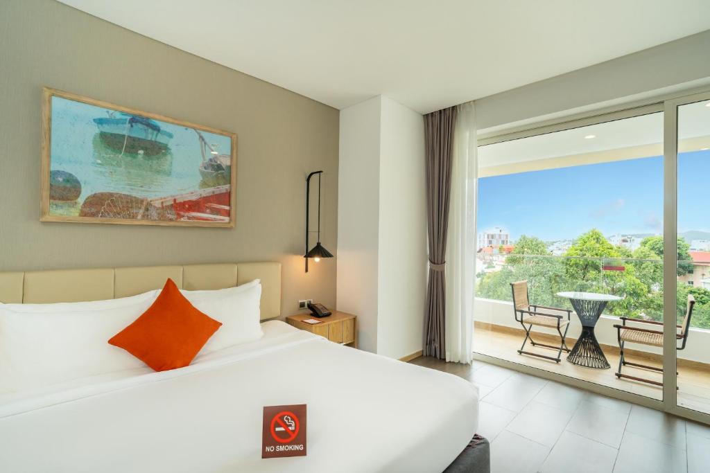 Phòng Premium Có Giường Cỡ King Và Tầm Nhìn Ra Thành Phố