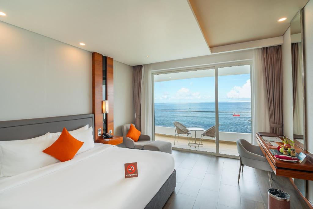 Seashells Phu Quoc Hotel & Spa - 10