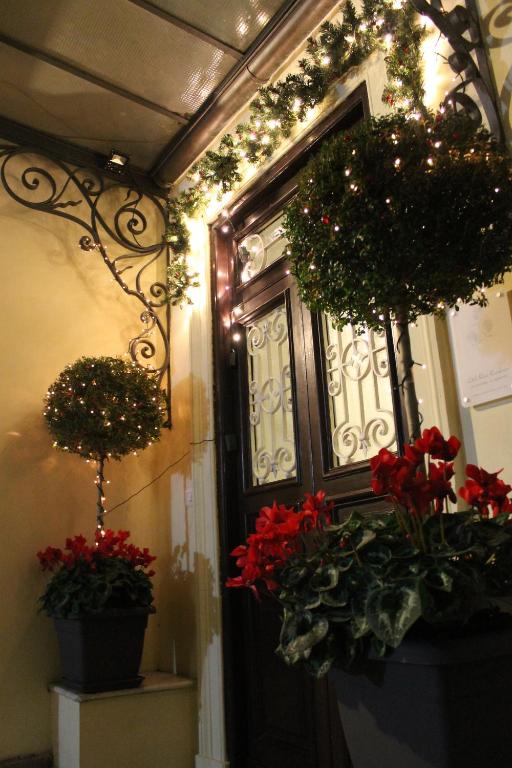 Сад в Little Rose Residence