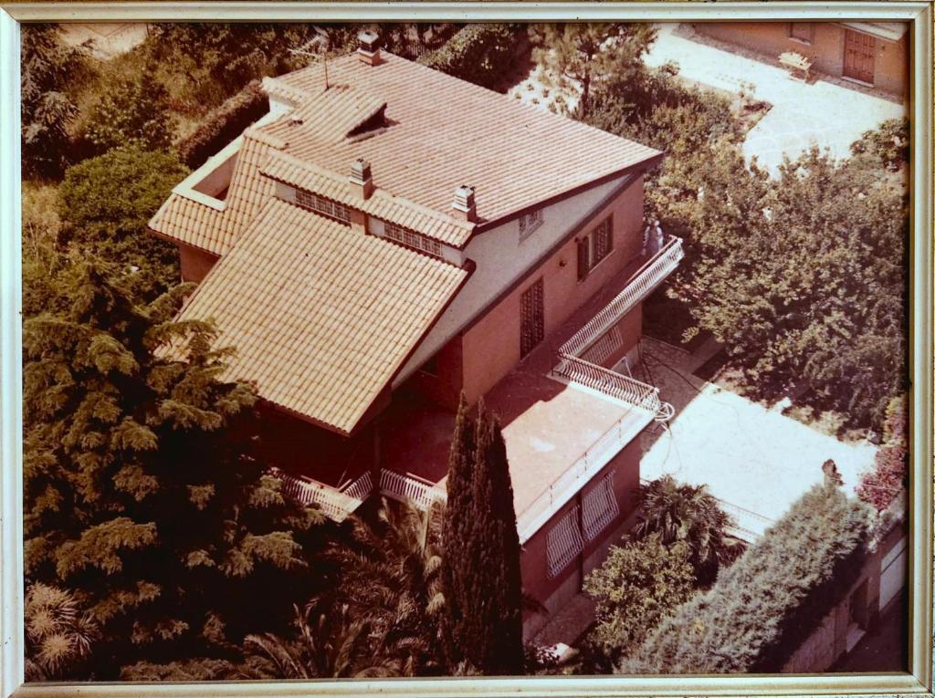 The building in which Az apartmant is located