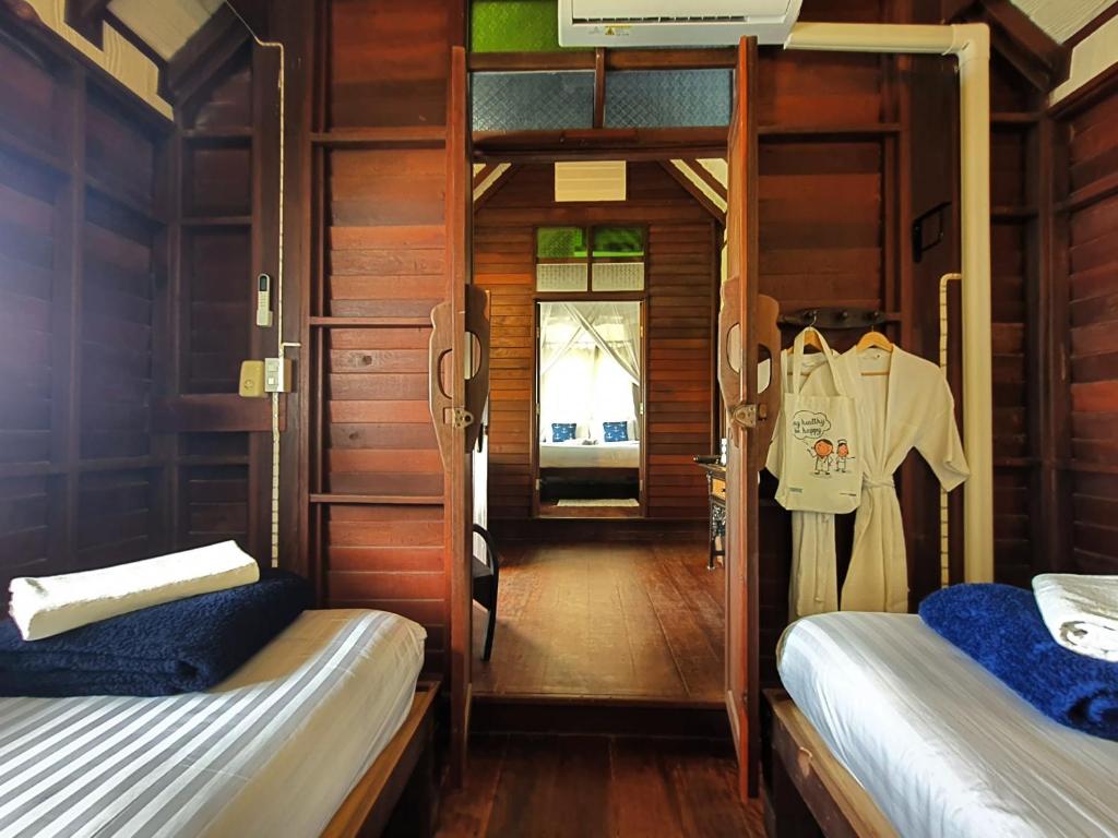 Baan Thong Ching Resort - 四人间 - 带露台
