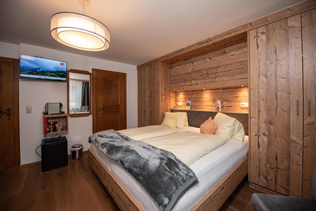 Postel nebo postele na pokoji v ubytování Haus Scharler, Talstation