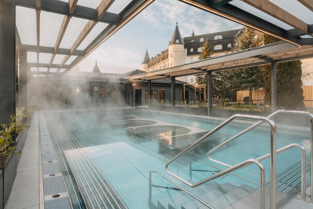 Bazén v ubytování Hotel SEN nebo v jeho okolí