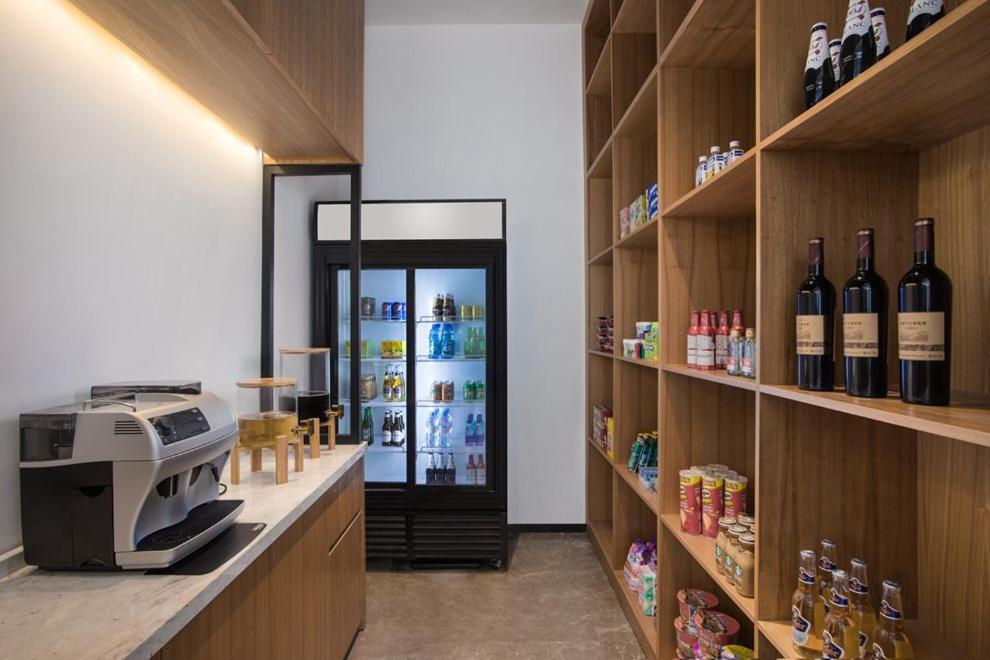 Kuchyň nebo kuchyňský kout v ubytování Fairfield by Marriott Guangzhou Tianhe Park