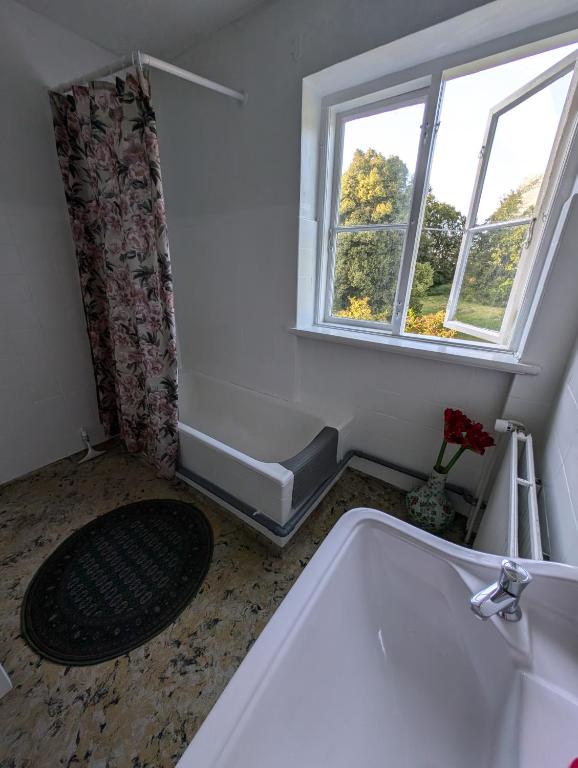 Fotografie z fotogalerie ubytování Øbjerggaard Bedrooms v destinaci Lundby