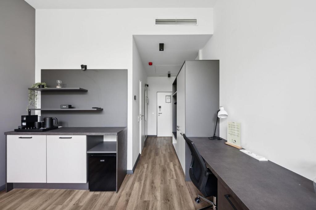 Home and CoLiving Bonn I Aparthotel - Resim 40