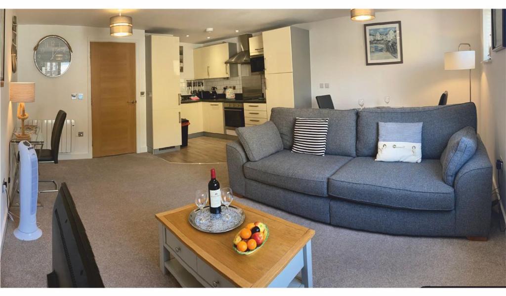 Posezení v ubytování Zephyr - Bright Modern Apartment for Two