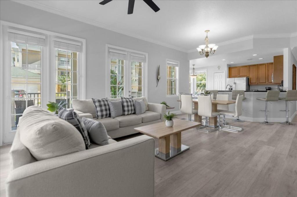 a living room with a couch and a table at 3 Bedrooms 2 Bathrooms Reunion 7521-104 Md in Kissimmee