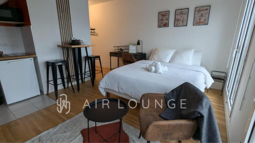 AirLounge - Housity
