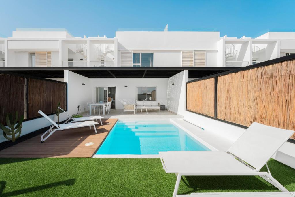 Casa Desi Relaxing house in Lanzarote with pool