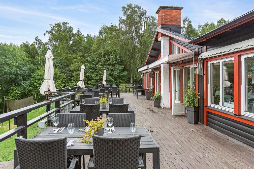 Zahrada ubytování Hotel Ullinge