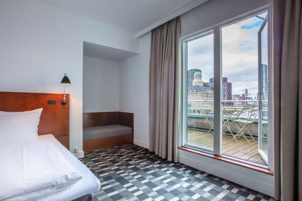 Hotel Astoria, Best Western Signature Collection - Resim 6