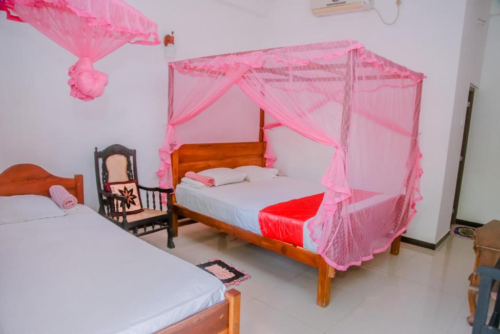 A One Calm Palace - 18