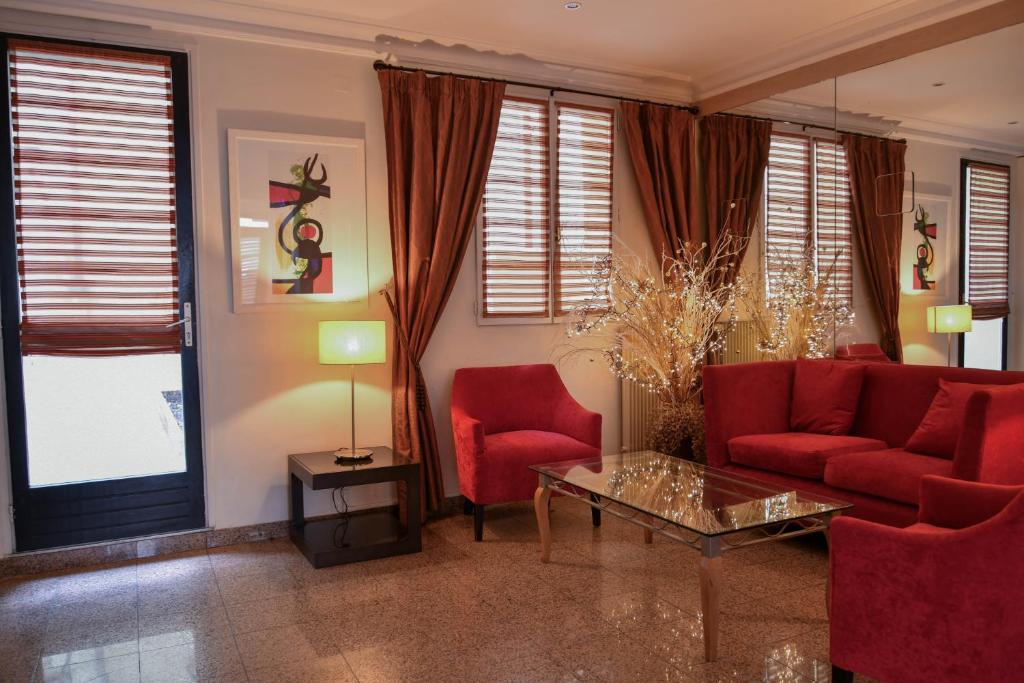 Hôtel des Deux Avenues - Resim 36