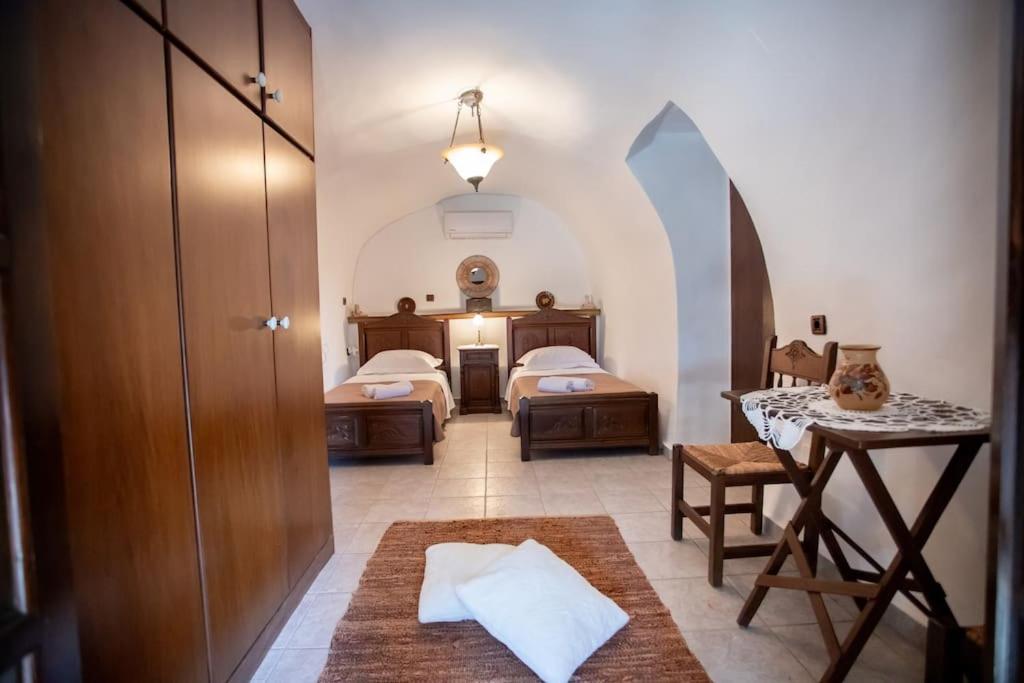 Postel nebo postele na pokoji v ubytování Kitta Towerhouse