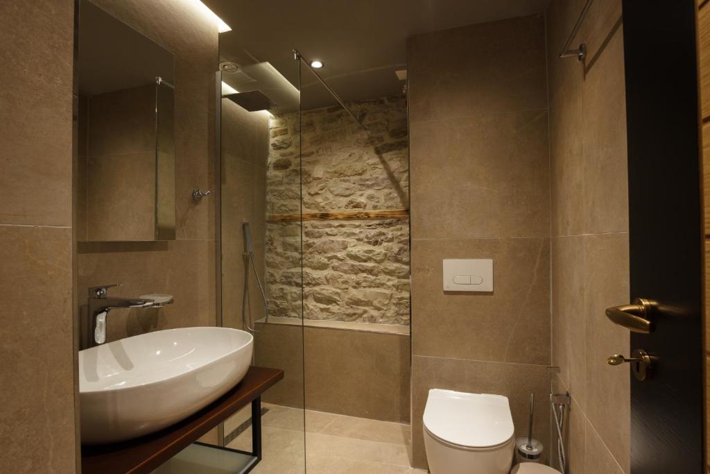 Koupelna v ubytování Furra Hotel