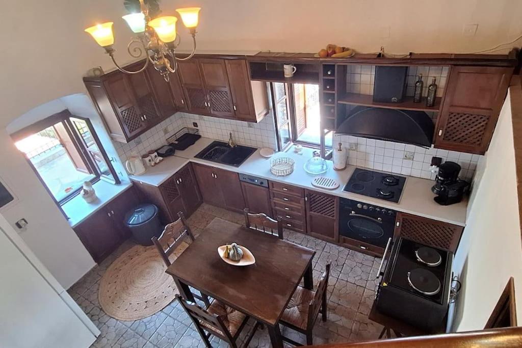 Kuchyň nebo kuchyňský kout v ubytování Kitta Towerhouse
