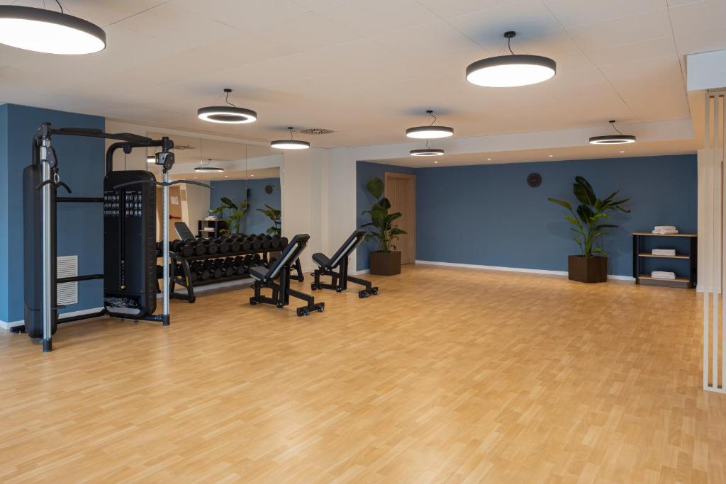 Фитнес-центр и/или тренажеры в Courtyard by Marriott Milano Linate
