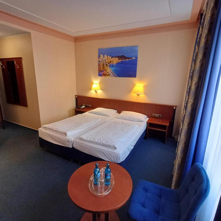TRIP INN PostHotel Düren - Habitación Doble Clásica
