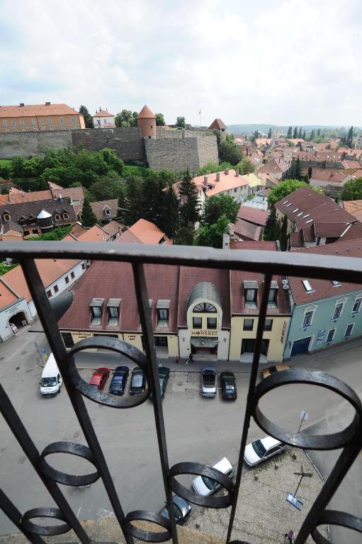 Balkón nebo terasa v ubytování Hotel Minaret&Étterem
