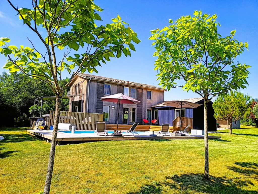 Maison Les Terrasses, 4 star rated wooden house - Housity