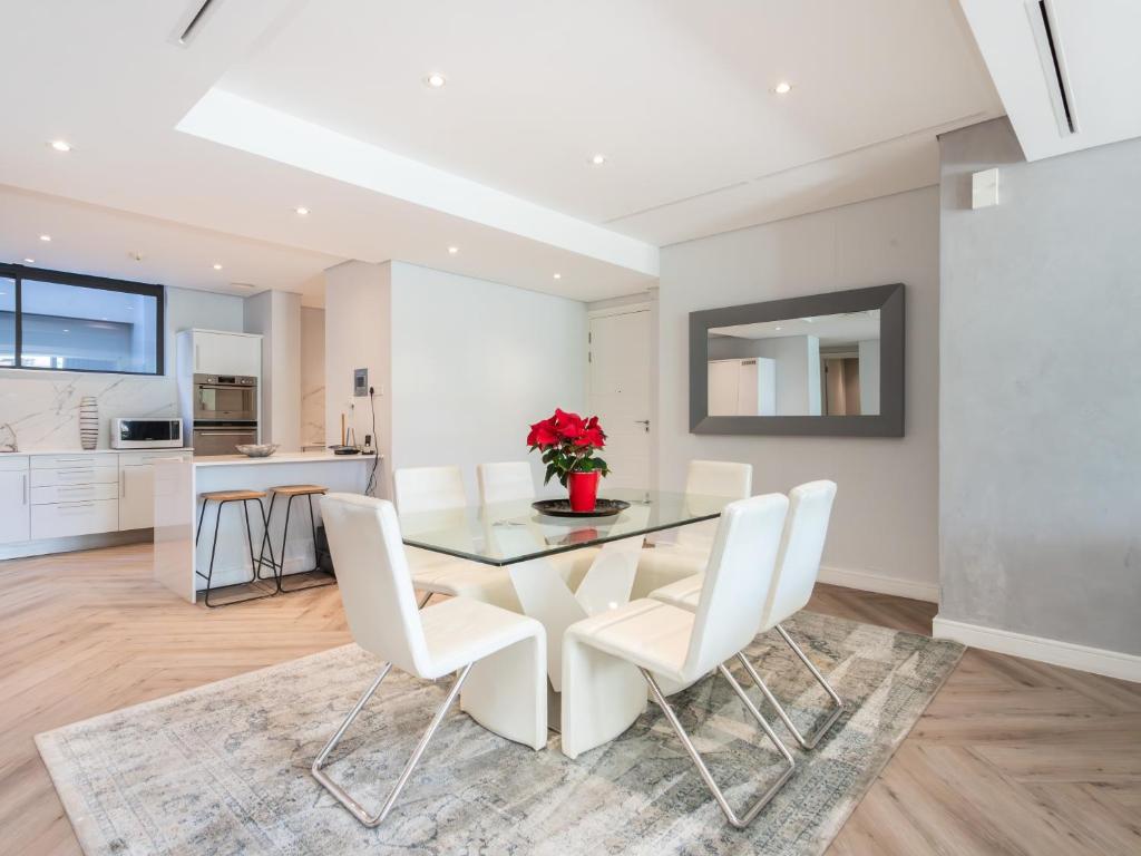 Mountain Marina Luxury Apartments - Premier Privado De Dos Habitaciones 1 Pool 1