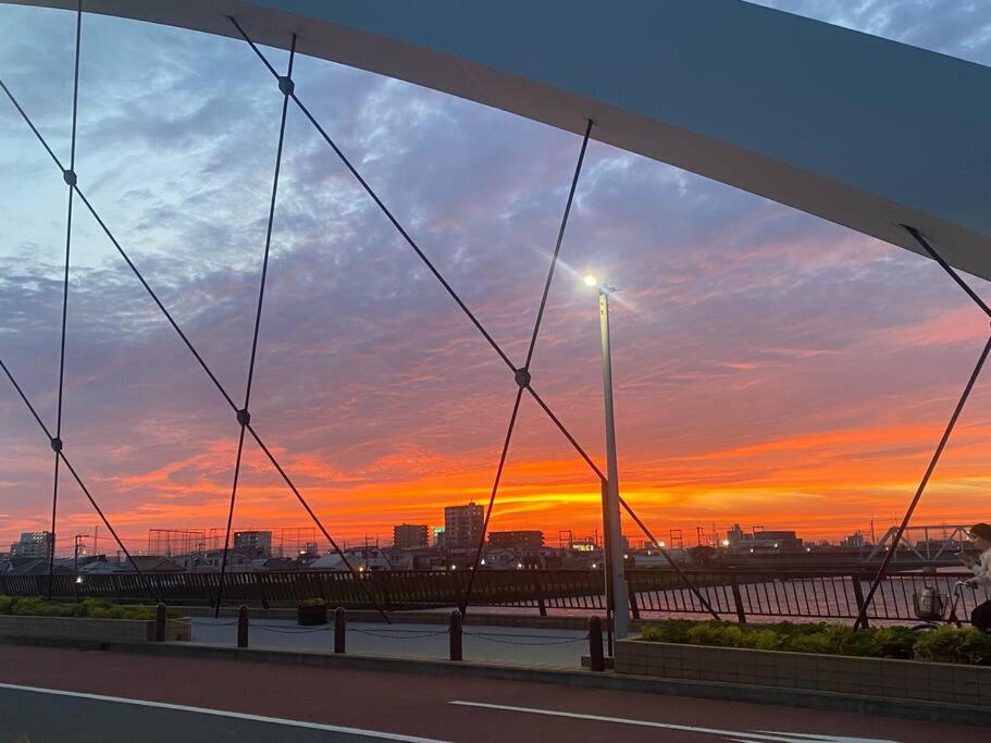 Východ nebo západ slunce při pohledu z apartmánu nebo okolí