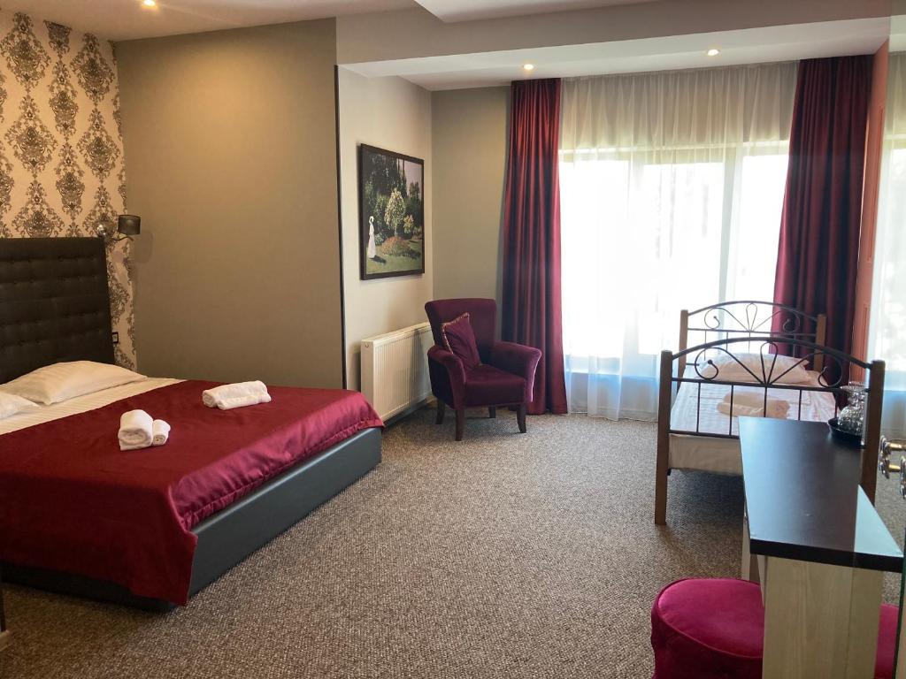 ART Boutique Chalet - Deluxe Triple Room